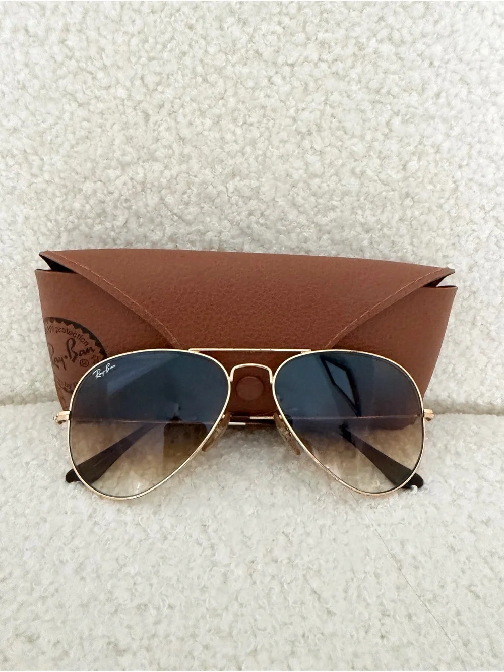 Ray-Ban Gold Aviator Sunglasses with Brown Gradient Lenses - New